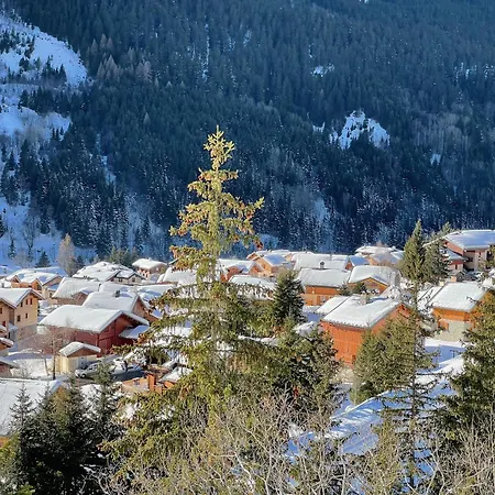 Le Bouquetin 73: Cozy With Slope-side Pool And Panoramic Views
